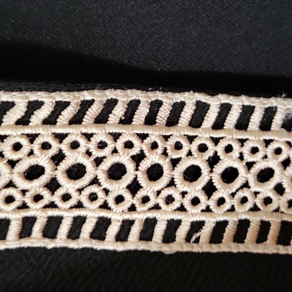 Emory Rose - Picture 7 of 9